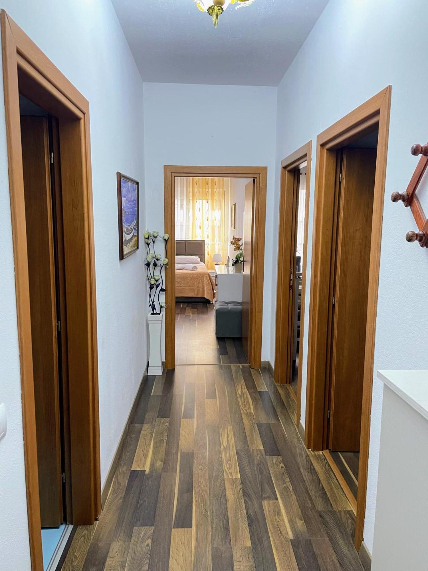 Laurent's Apartment Durrës